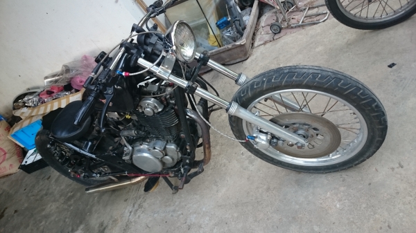 ขาย sr400 แต่งbobberดุๆ ขาย sr400 แต่งbobberดุๆ