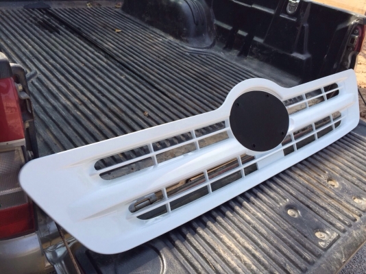 ขายกระจังหน้า ฮีโน่ FC 9 J ซีรี่ 500 ตัวใหม่ล่าสุด