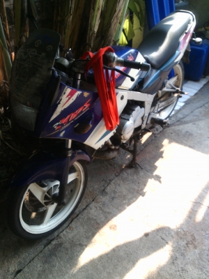 ขาย Kawasaki kr 150แห้งๆมือเดียวออกห้าง จอดนานคนแก่ใช้