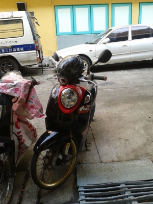 YAMAHA Fino s -ฟีโน่ เอส ปี2011 รถใช้น้อย มีทะเบียนพร้อมโอน