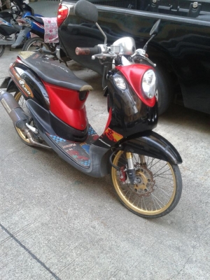 YAMAHA Fino s -ฟีโน่ เอส ปี2011 รถใช้น้อย มีทะเบียนพร้อมโอน