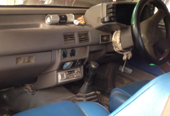 **145,000 บ.ต่อรอง///กระบะแค็ป หน้าหนูISUZU2.5SLX** ขาย ISUZU SPACECAB 2.5 กระบะแค็ปยอดนิยม ISUZU SPACECAB 2.5SLX โฉม หน้าหนูแท้ ปี39/96 เครื่องเดิม เกียร์เดิม เครื่องมังกรทอง2.5ยอดนิม เครื่องดี แรงดี ประหยัด เกียร์ดี เข้าง่าย ไม่หลุดครับ ช่วงล่างดี แน่น