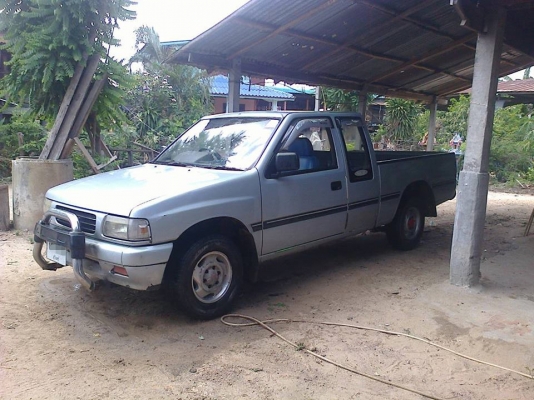 **145,000 บ.ต่อรอง///กระบะแค็ป หน้าหนูISUZU2.5SLX** ขาย ISUZU SPACECAB 2.5 กระบะแค็ปยอดนิยม ISUZU SPACECAB 2.5SLX โฉม หน้าหนูแท้ ปี39/96 เครื่องเดิม เกียร์เดิม เครื่องมังกรทอง2.5ยอดนิม เครื่องดี แรงดี ประหยัด เกียร์ดี เข้าง่าย ไม่หลุดครับ ช่วงล่างดี แน่น