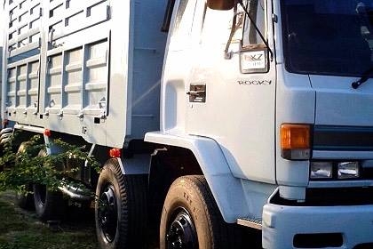 **ขายแล้วครับขอบคุณ Truck2hand ขาย ISUZU ROCKY FXZ-240 นางฟ้าแท้ 12ล้อ2เพลาดั้ม ISUZU ROCKY FXZ23NFPF R 6SD1-240HP น้างฟ้าแท้ เครื่องเดิม เกียร์เดิม เครื่องดี ครับ แน่นดี แรงดี เกียร์ดี เข้าง่ายไม่หลุดครับ ช่วงล่างแน่น 2คานหน้าลงเล