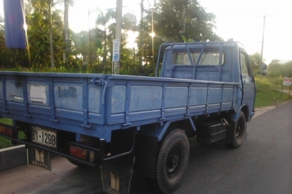 ขาย^90,000บ^อีชูซุ TL100และ74แรง(มี2คัน) สภาพดีพร้อมใช้งาน  ทะเบียนพร้อมโอน~ราคาคันละ90,000 ครับ ต่อรองได้