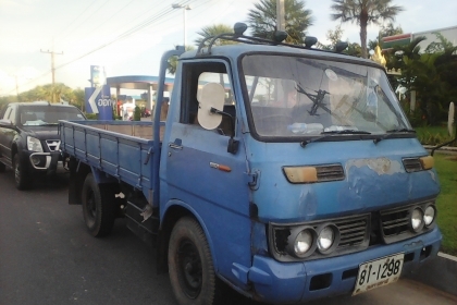 ขาย^90,000บ^อีชูซุ TL100และ74แรง(มี2คัน) สภาพดีพร้อมใช้งาน  ทะเบียนพร้อมโอน~ราคาคันละ90,000 ครับ ต่อรองได้