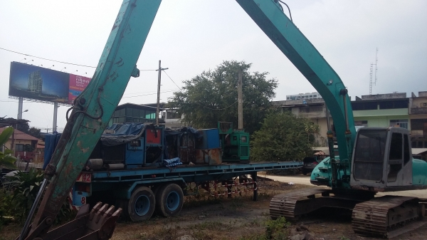 ขายรถแบคโฮ  KOBELCO sk 200-5 SUPER บูมอามร์ยาวของนอกสวยๆๆราคาถูกอยากขาย