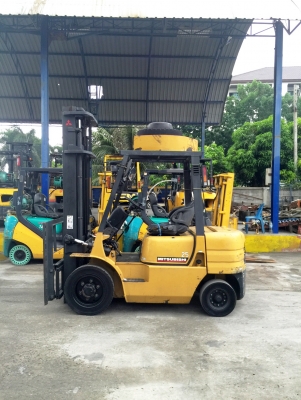 -:-*&bull;*ข า ย ร ถ ย ก นำ เ ข้ า*&bull;*-:-MITSUBISHI FD25-F18B เครื่องดีเซล เสาสูง4เมตร แผงงาสไลด์ สนใจติดต่อ 083-062-0223