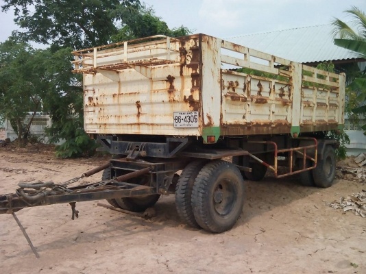 ขาย 10 ล้อดั้มอิซูซุแม่ลูก 2 เพลา 2 คาน เลขตัวรถ FXZ23NFYFK ปี44 เครื่อง 6SD1 240 แรง