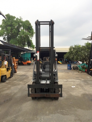 -:-*&bull;*ข า ย ร ถ ย ก นำ เ ข้ า*&bull;*-:-NISSAN FD35 เครื่องดีเซล เสาสูง5เมตร ล้อหน้าคู่ สนใจติดต่อ 083-062-0223