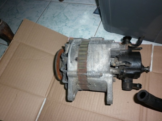 ต้องการขาย ไดร์ทชาร์ทเเละturbo NISSAN LD20 ต้องการขาย ไดร์ทชาร์ทเเละturbo NISSAN LD20