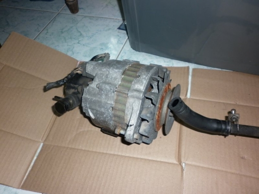 ต้องการขาย ไดร์ทชาร์ทเเละturbo NISSAN LD20 ต้องการขาย ไดร์ทชาร์ทเเละturbo NISSAN LD20