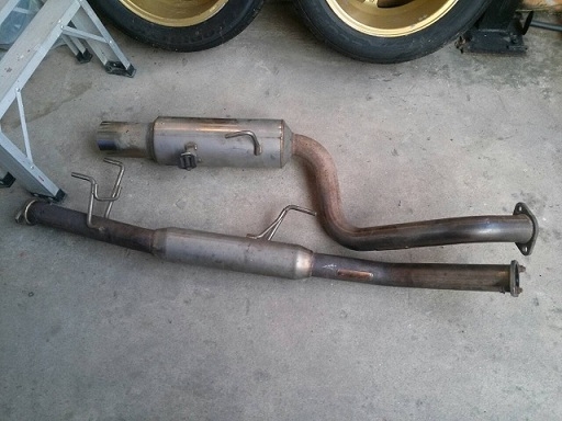 ท่อ rsr ขนาดท่อ 2.2 นิ้ว เป็นสแตนเลส