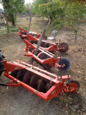 ขายผาน6/22 ตราช้าง และ Lcs 5/22 ใส่ 36-47 แรง สภาพพร้อมใช้งาน