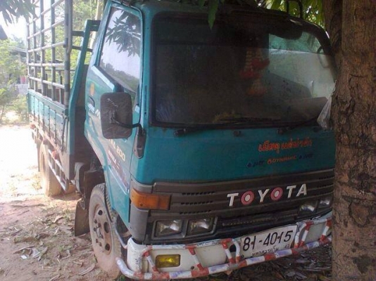 ขาย6ล้อสั้น TOYOTA BU เครื่องดี แคชซีสวย สภาพพร้อมใช้งาน เอกสารพร้อมโอน  สนใจโทร 090-8588220คุณนะ 093-3258446คุณบิว ID:narong498 หรือ www.truck.in.th/498 หรือเพจFacebook ณรงค์ ซื้อขายรถมือสอง (เว็บไซต์ส่วนตัว)