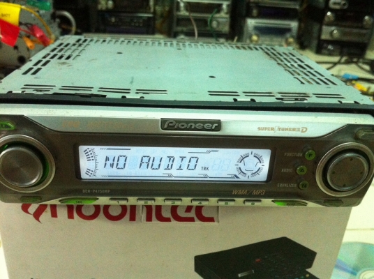 Pioneer DEH-P4750MP MP3 VCD CD FMไทย ปรีเอ้า มือ2