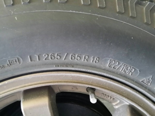 Bf All 265/65/18 ปี 12 สวยๆพร้อมแม็ก