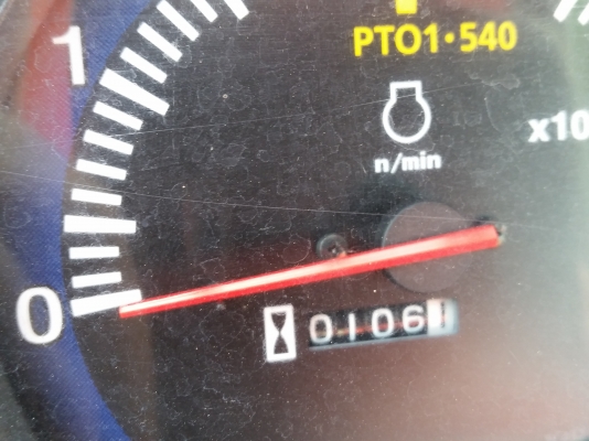 คูโบต้า  KUBOTA     L4708 (4WD) พร้อมชุดตัก