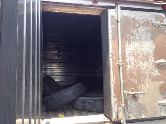 ขายตู้แสตนเลส ใส่รถอีซูซุ NPR ตู้ยาว 4.30 เมตร