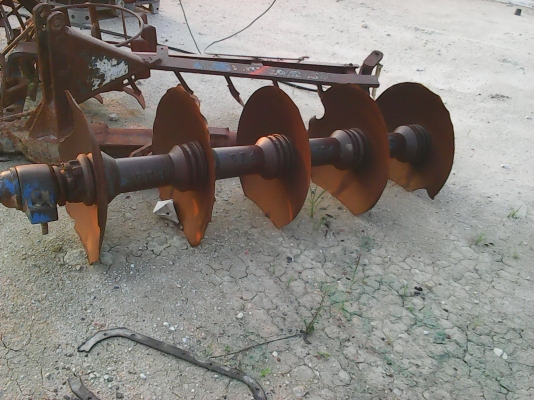 ขายเป็นอะไหล่ เต้าผาน7รถไถฟอร์ด เหลือ 5 ตามรูป