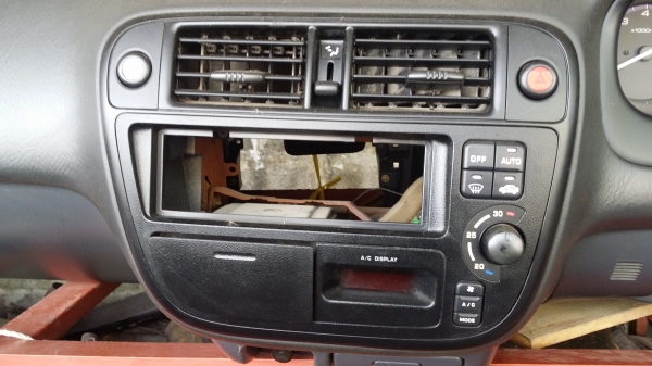 คอนโชลหน้า honda ek  ครบชุด สภาพสวยคับ