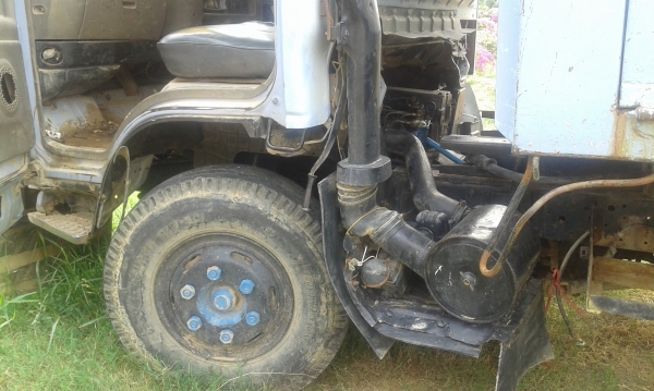 หกล้อ อีซูชุ NPR120 ดั้มสามิตร สภาพเดิมพร้อมใช้งาน เอกสารพร้อม (รถบ้านฝากขาย) แคชซีสวยจัด"หัวเดิมเก็บรายเอียดนิดหน่อย"สวยเลยครับ