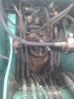 รถขุด KOBELCO SK200-6  S/N YN10-39881  8262HR  2006Y รถนอกนำเข้าจากญี่ปุ่น เข้าไทยแล้วครับ