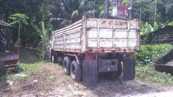 10 ล้อดั้ม 2 เพลา 220 แรง HINO SUMO FM226-10510 ปี 2530 รถสภาพดีพร้อมใช้เล่มพร้อม