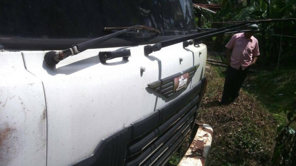 10 ล้อดั้ม 2 เพลา 220 แรง HINO SUMO FM226-10510 ปี 2530 รถสภาพดีพร้อมใช้เล่มพร้อม