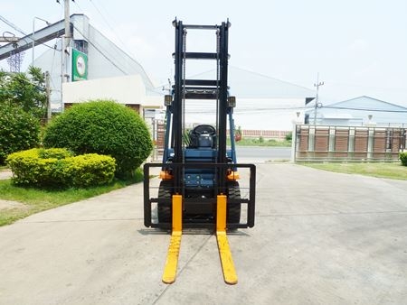 จำหน่ายรถ Forklift TOYOTA 02-7FD25 จำหน่ายรถ Forklift TOYOTA 02-7FD25