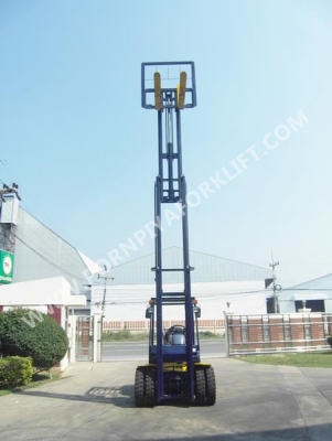 จำหน่ายรถ Forklift KOMATSU FD30T-12 จำหน่ายรถ Forklift KOMATSU FD30T-12