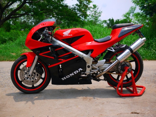 ขาย Nc30 พร้อมทะเบียนแท้ แฟริ่งหน้าแต่ง Rvf แฟริ่งท้าย Sp1 เครื่องสดๆ ท่อสูตร พร้อมล้างคาร์บูเช็ควาวเช็คระบบไฟเรียบร้อย