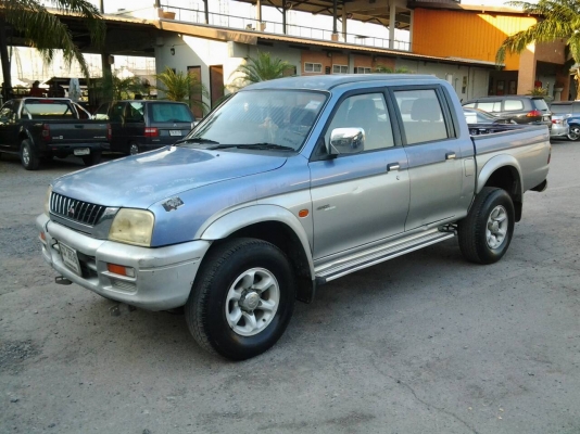 strada 4 ประตู 4wd รถสวยสภาพดีพร้อมใช้ strada 4 ประตู 4wd รถสวยสภาพดีพร้อมใช้