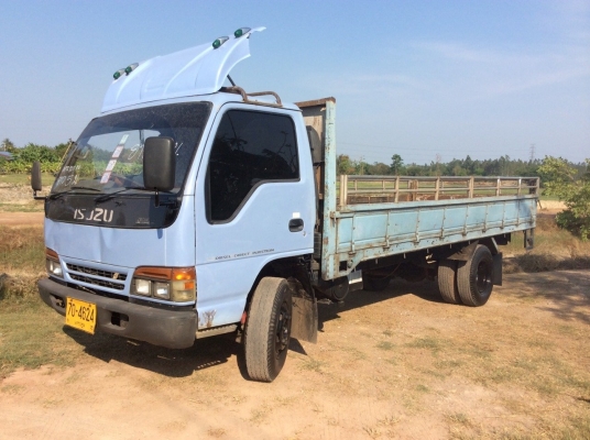 ISUZU NPR (ฝาขาว) ยาว 5ม. เครื่อง120 แรง รถเดิมบางสุดๆ รถใช้น้อย วิ่งน้อย พร้อมใช้งาน ขาย 490,000 บาท