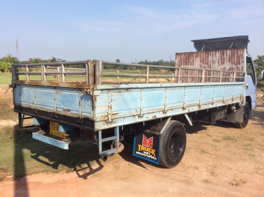 ISUZU NPR (ฝาขาว) ยาว 5ม. เครื่อง120 แรง รถเดิมบางสุดๆ รถใช้น้อย วิ่งน้อย พร้อมใช้งาน ขาย 490,000 บาท