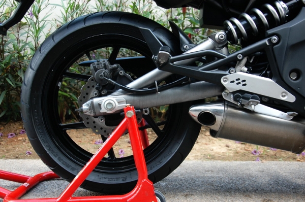 ขาย Kawasaki ER6n ปี 2009 Bookservice เอกสารพร้อมโอน ขาย Kawasaki ER6n ปี 2009 Bookservice เอกสารพร้อมโอน