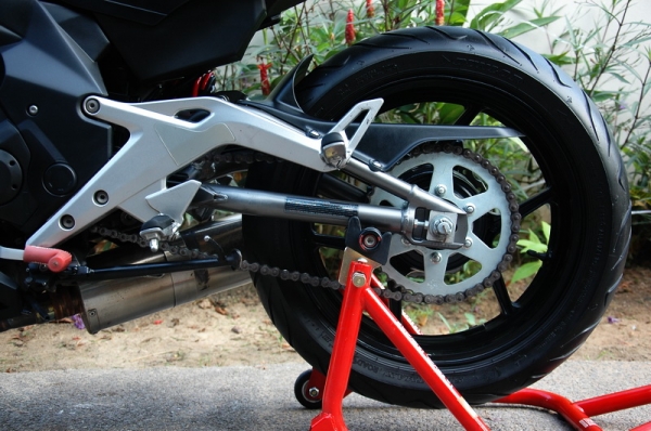 ขาย Kawasaki ER6n ABS สีดำ ปี 2012 Bookservice เอกสารพร้อมโอน