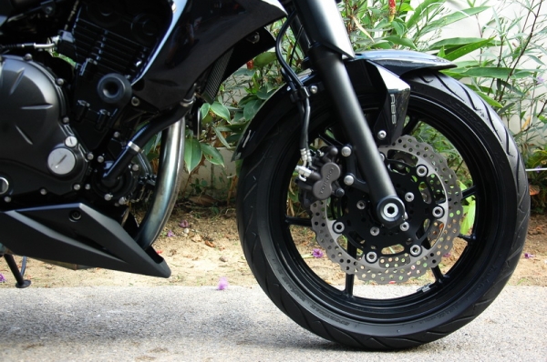 ขาย Kawasaki ER6n ABS สีดำ ปี 2012 Bookservice เอกสารพร้อมโอน