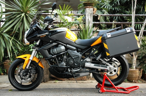 ขาย Kawasaki Versys 650 ABS ปี2012  พร้อมของแต่ง เอกสารพร้อมโอน