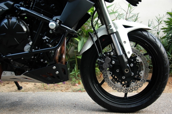 ขาย Kawasaki Versys 650 ABS ปี 2012  พร้อมของแต่ง เอกสารพร้อมโอน