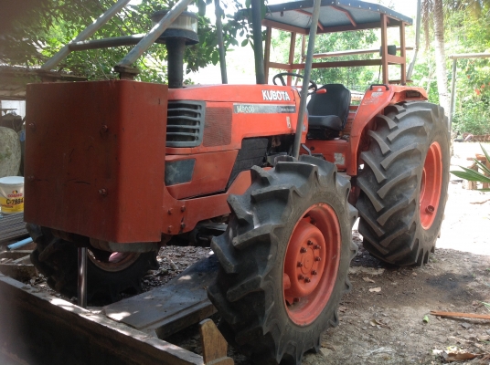 รถไถคูโบต้าm9000สวยพร้อมใช้งาน. ติดต่อ080-1405528