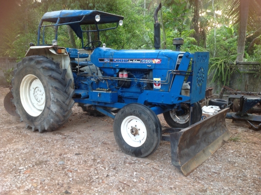 รถไถนาฟอร์ด6600ติดต่อ080-1405528