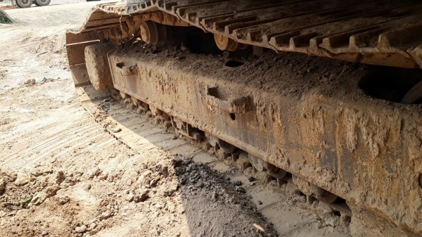 ขายรถขุดแบ็คโคKOMATSU PC200-6 ช่วงช่างดี ไฟฟ้าเต็ม เอวดีบูมสวย แอร์เย็นเครื่องโคมัสสุ ขายรถขุดแบ็คโคKOMATSU PC200-6 ช่วงช่างดี ไฟฟ้าเต็ม เอวดีบูมสวย แอร์เย็นเครื่องโคมัสสุ
