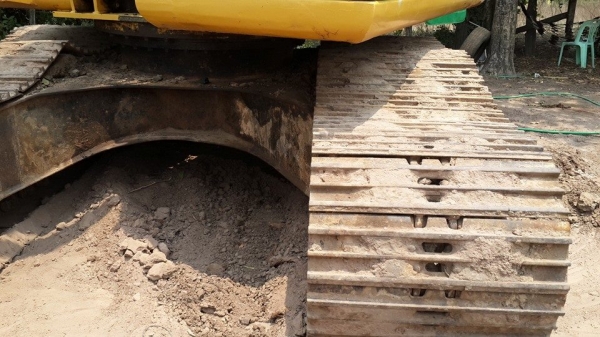 ขายรถขุดแบ็คโคKOMATSU PC200-6 ช่วงช่างดี ไฟฟ้าเต็ม เอวดีบูมสวย แอร์เย็นเครื่องโคมัสสุ ขายรถขุดแบ็คโคKOMATSU PC200-6 ช่วงช่างดี ไฟฟ้าเต็ม เอวดีบูมสวย แอร์เย็นเครื่องโคมัสสุ