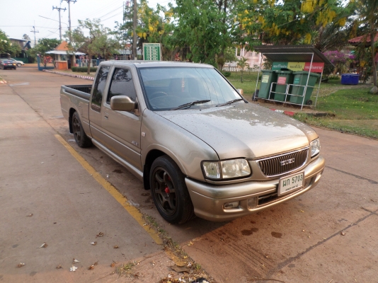 ขายรถกระบะISUZU DRAGONEYE SPACECAB SLX 3.0 MTปี2002ตัวท็อปพวงมาลัยพาเวอร์ระบบไฟฟ้าทั้งคัน รถบ้านแท้ใช้งานน้อยรถคุณหมออยู่โรงพยาบาลปทุมราชวงศา...เครื่องแน่นแรงดีประหยัดน้ำมันสุดๆครัชซี่เดิมสวยไม่มีผุช่วงล่างแน่นปึก สีน้ำตาลสวยทั้งภายนอกภายในเจ้าของรักษารถด