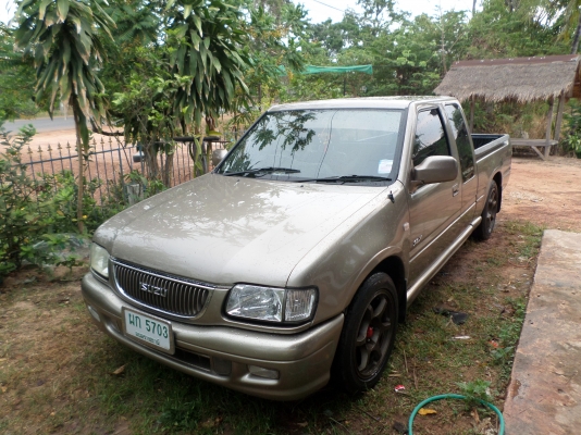 ขายรถกระบะISUZU DRAGONEYE SPACECAB SLX 3.0 MTปี2002ตัวท็อปพวงมาลัยพาเวอร์ระบบไฟฟ้าทั้งคัน รถบ้านแท้ใช้งานน้อยรถคุณหมออยู่โรงพยาบาลปทุมราชวงศา...เครื่องแน่นแรงดีประหยัดน้ำมันสุดๆครัชซี่เดิมสวยไม่มีผุช่วงล่างแน่นปึก สีน้ำตาลสวยทั้งภายนอกภายในเจ้าของรักษารถด