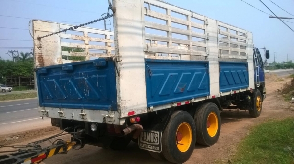 ขายรถพ่วง แม่ลูกไม่ดั้ม HINO FM3M สภาพสวยเดิมๆ เครื่องเดิม M10C 240 แรงม้า เกียร์เดิม สโลว์เดิม คัสซีสวยจัดตลอดเส้น ยางเต็ม ทะเบียนพร้อมโอนครับ ขายรถพ่วง แม่ลูกไม่ดั้ม HINO FM3M สภาพสวยเดิมๆ เครื่องเดิม M10C 240 แรงม้า เกียร์เดิม สโลว์เดิม คัสซีสวยจัดตลอดเส้น ยางเต็ม ทะเบียนพร้อมโอนครับ