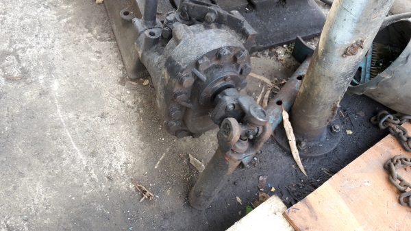 ขายปั๊มไฮโดลิค ปั่นดั๊ม10ล้อ 20ตัน พร้อมใช้ ขาย 10000 บาท