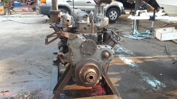 ขายเครื่องนิสสันPD6-260แรง พร้อมเกียร์ พร้อมใช้งาน เครื่องแน่นสตาร์ที่เดียวติด มีปั๊มลมไดชาตพร้อม ซื้อมาใช้ผลักน้ำตอนน้ำท่วมครั้งเดียว ขายถูกครับ 85000 บาท เท่านั้นมาลองติดดูได้ครับ