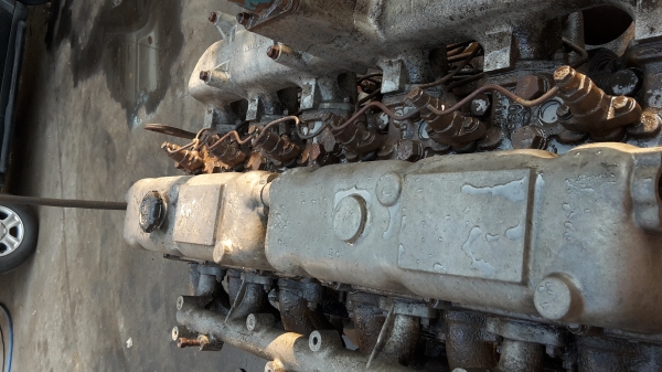 ขายเครื่องนิสสันPD6-260แรง พร้อมเกียร์ พร้อมใช้งาน เครื่องแน่นสตาร์ที่เดียวติด มีปั๊มลมไดชาตพร้อม ซื้อมาใช้ผลักน้ำตอนน้ำท่วมครั้งเดียว ขายถูกครับ 85000 บาท เท่านั้นมาลองติดดูได้ครับ